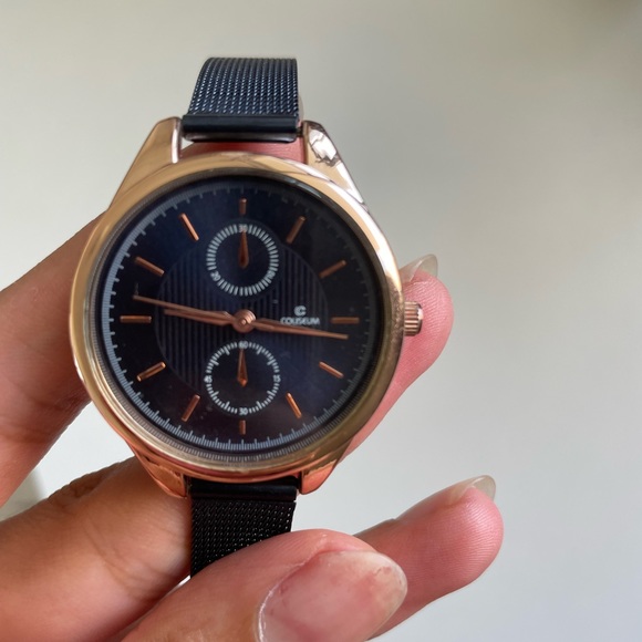 Women hand watch - Picture 5 of 5